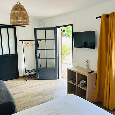 Hotel Le Cabanon Collobrières Exteriér fotografie